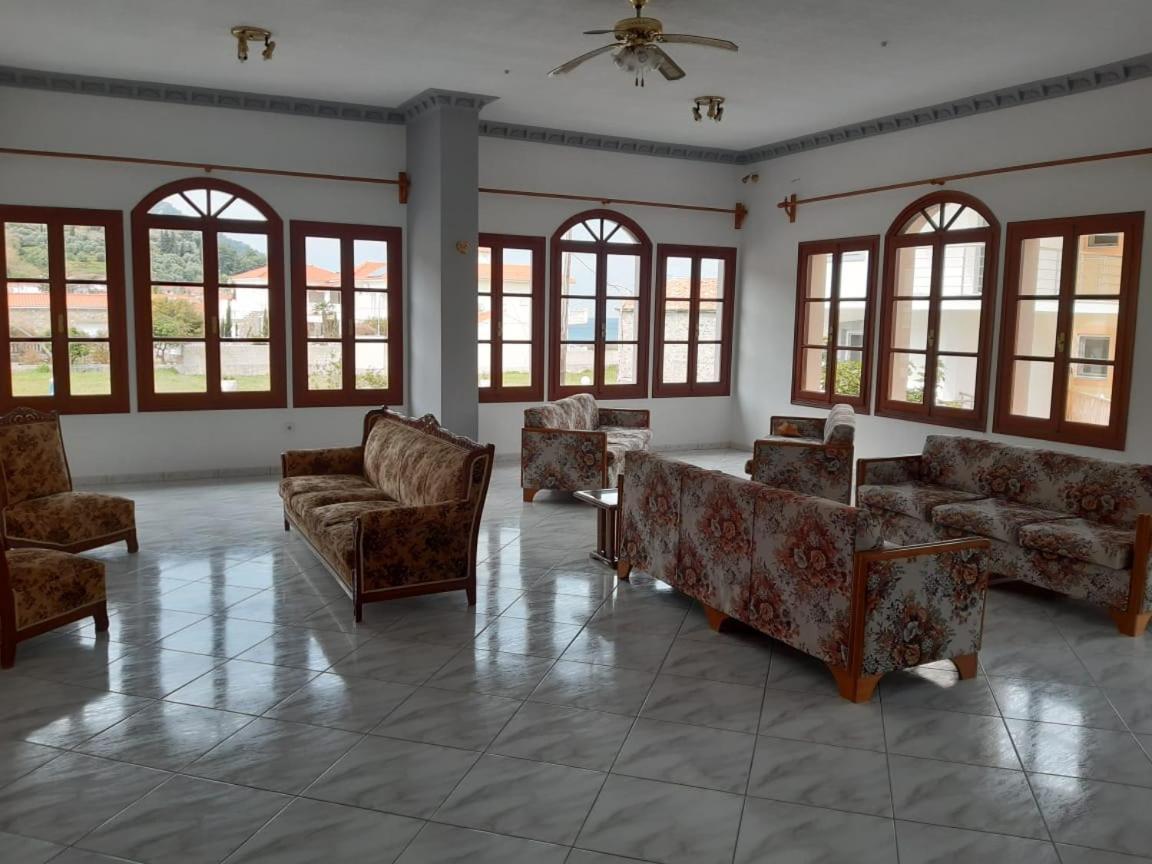 Iro Hotel Samos Agios Konstantinos  Екстер'єр фото